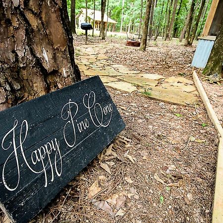 Happy Pine Cone Villa Tyler Luaran gambar